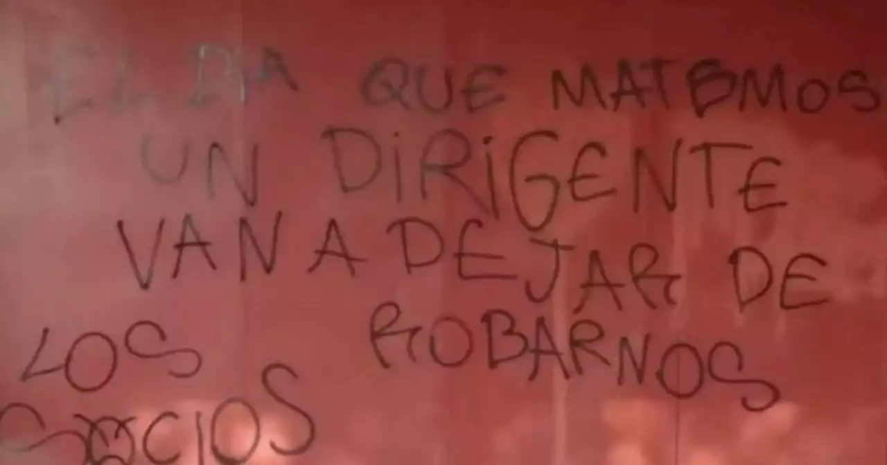 Clima caliente en Independiente: 'El domingo ganen o balas para todos'