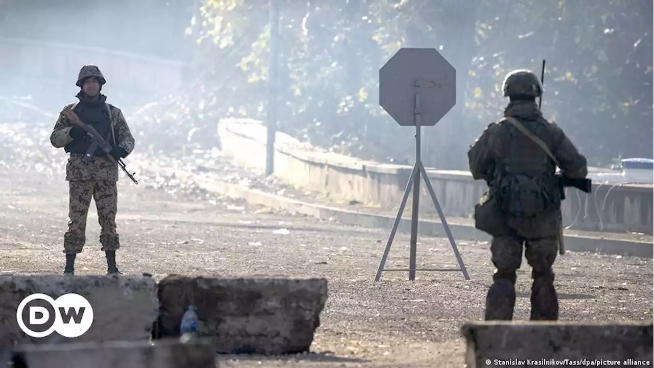 Перестрелка между Арменией и Азербайджаном: семеро погибших – DW – 12.04.2023