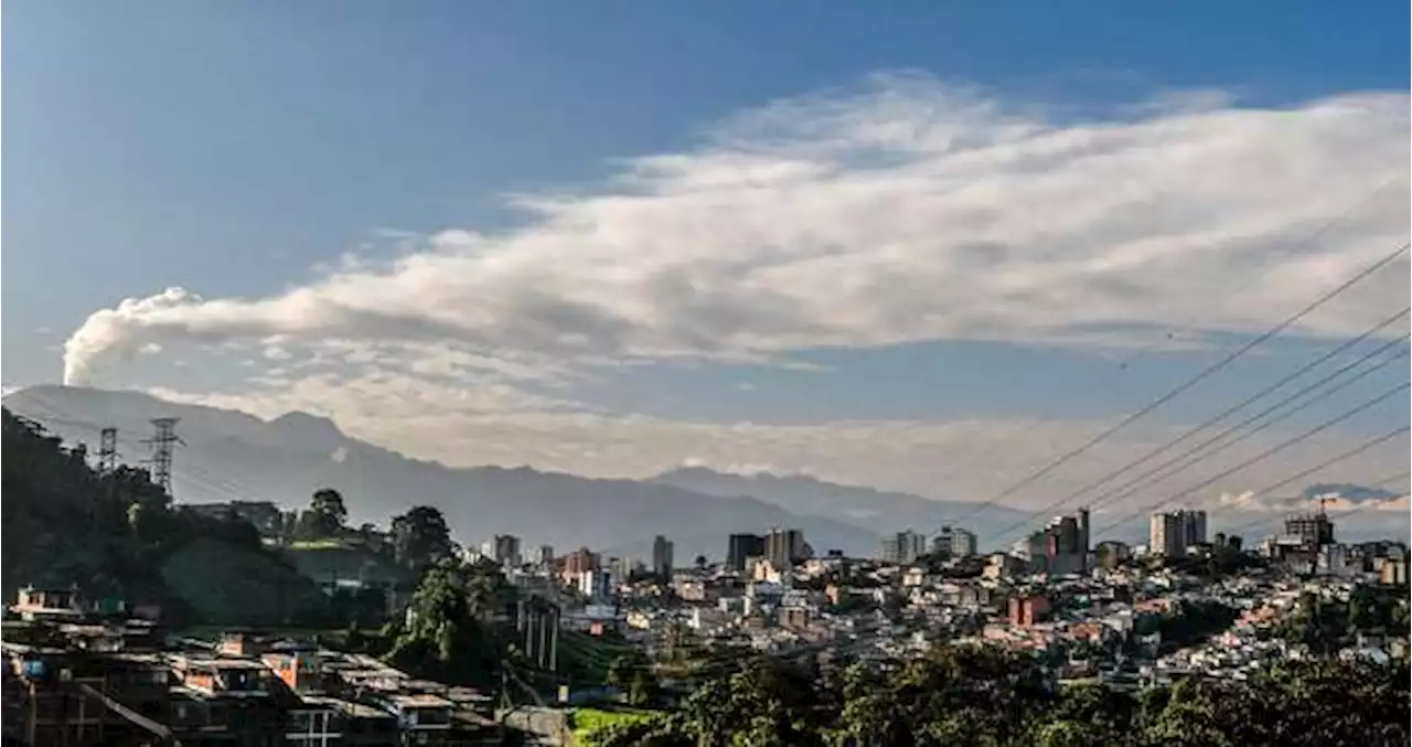 La actividad del volcán nevado del Ruiz permanece en los mismos niveles