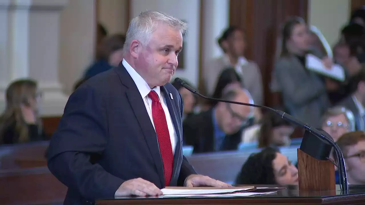 Two GOP Texas House members call for Rep. Bryan Slaton to resign