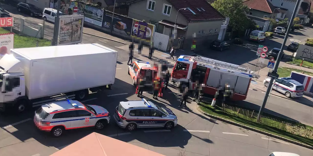 Unfall-Drama in Wien-Liesing – Lkw tötet Passantin