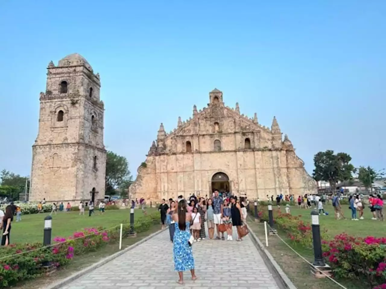 Over 525,000 tourists spent Holy Week in Ilocos provinces, say LGUs