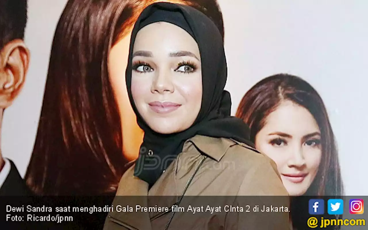 Dewi Sandra: Dahulu Pas Baca Rasanya Keren, Tetapi Ternyata....