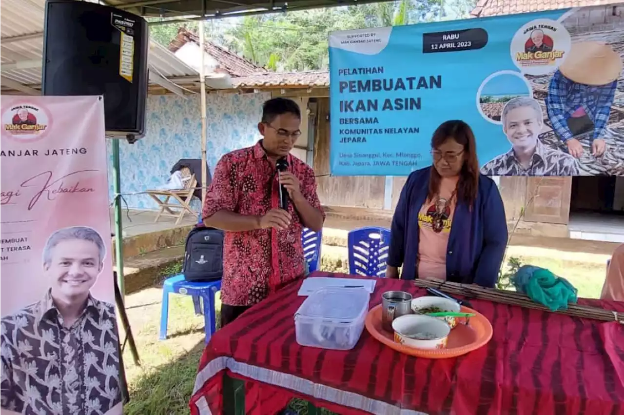 Mak Ganjar Adakan Pelatihan Pengolahan Ikan Asin Bareng Ibu-Ibu di Jepara