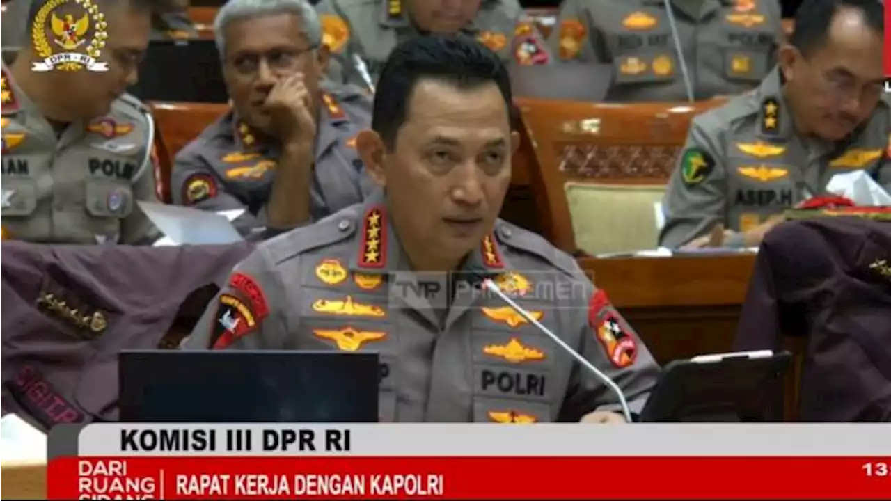 Rapat Kapolri dengan Komisi III DPR Diwarnai Teriakan Histeris Seorang Wanita