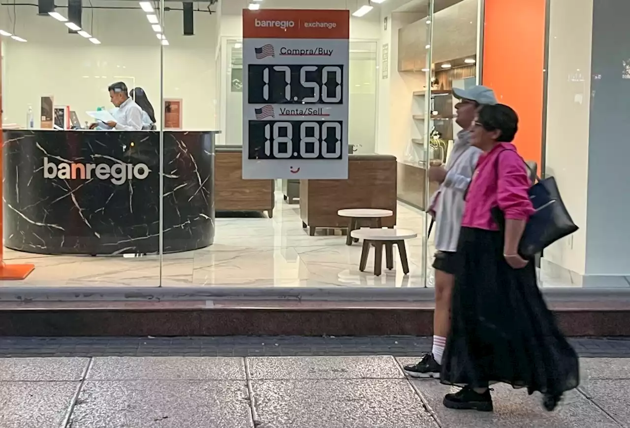 Peso se aprecia tras reporte de inflación en EU