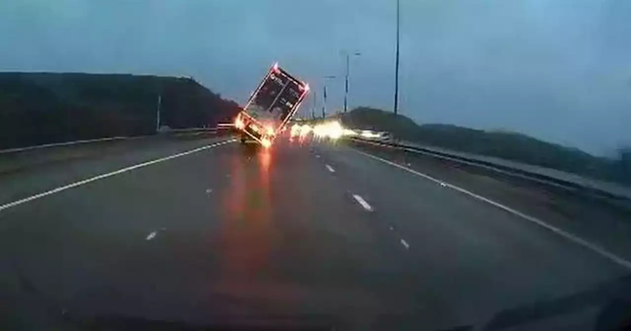 Lorry blown over on M62 in 40mph winds last night