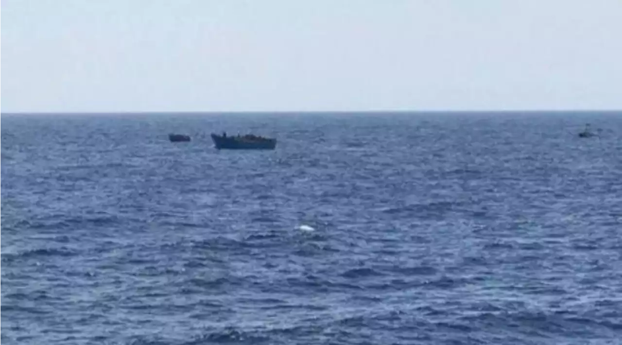 Migranti, naufragio al largo della Tunisia: 10 morti, 2 sono bimbi