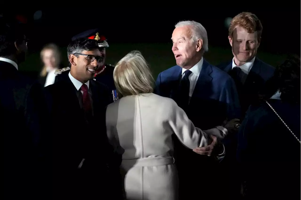 Biden arrives in a Belfast riven by political crisis