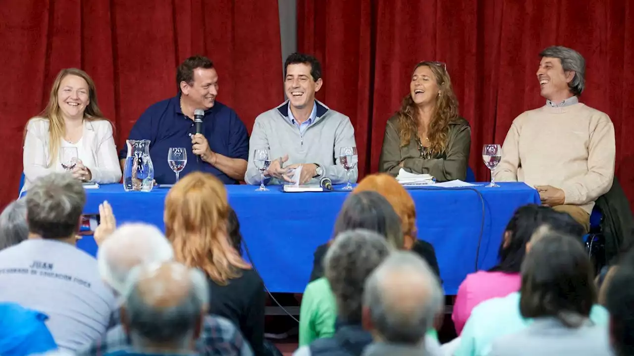 Wado de Pedro: &quot;No podemos permitir que vuelvan los que fundieron a la Argentina&quot;