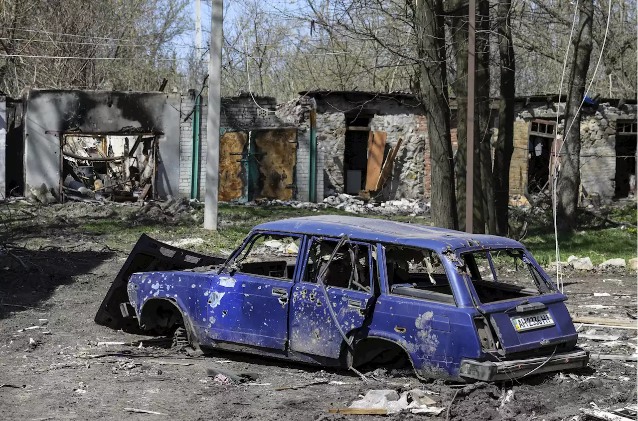 Video shows heavy combat in Bakhmut as Russia goes 'scorched earth'