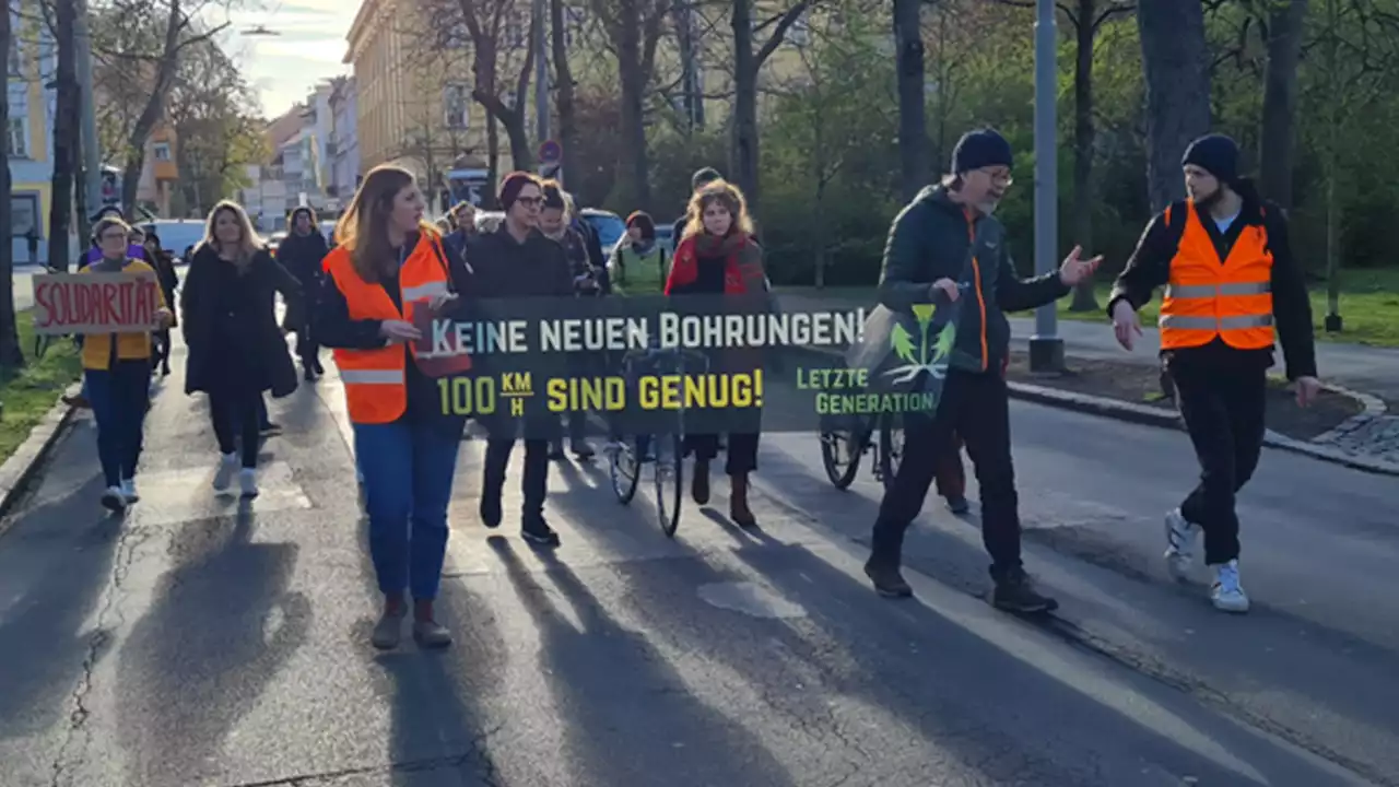 Klima-Kleber legen Verkehr in Graz lahm