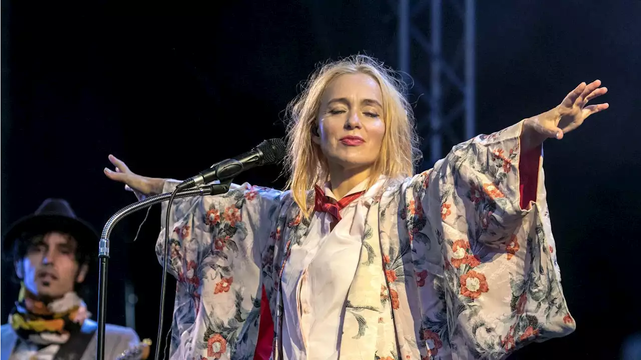 Lisa Ekdahl till Östersund