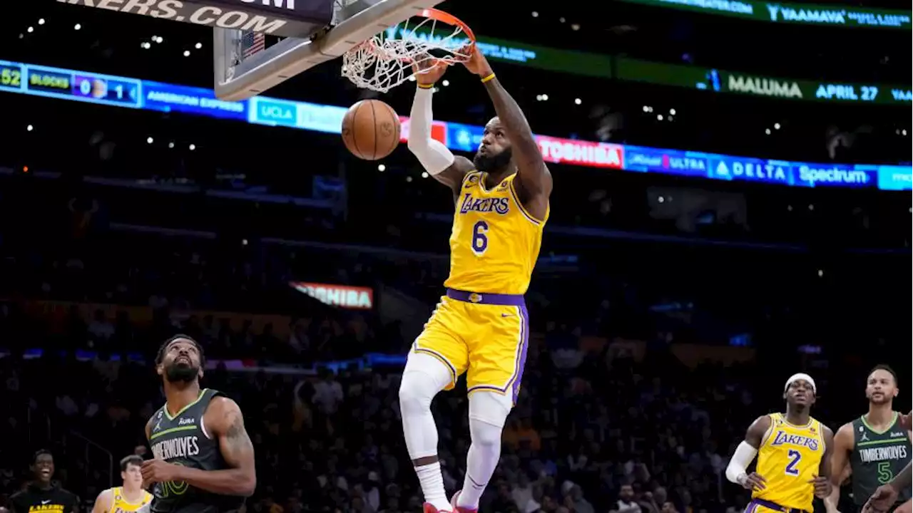 NBA: Lakers se impone en tiempo extra a Minnesota para acceder a los Playoffs