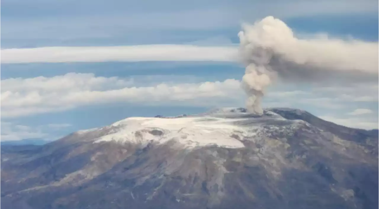 Volcán Nevado del Ruiz: tres departamentos y siete municipios se declaran en calamidad pública