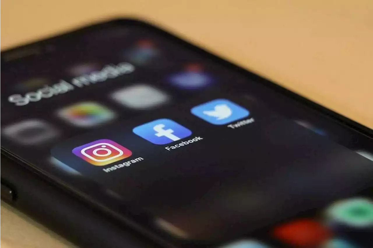 California social media addiction Bill advances in narrower form