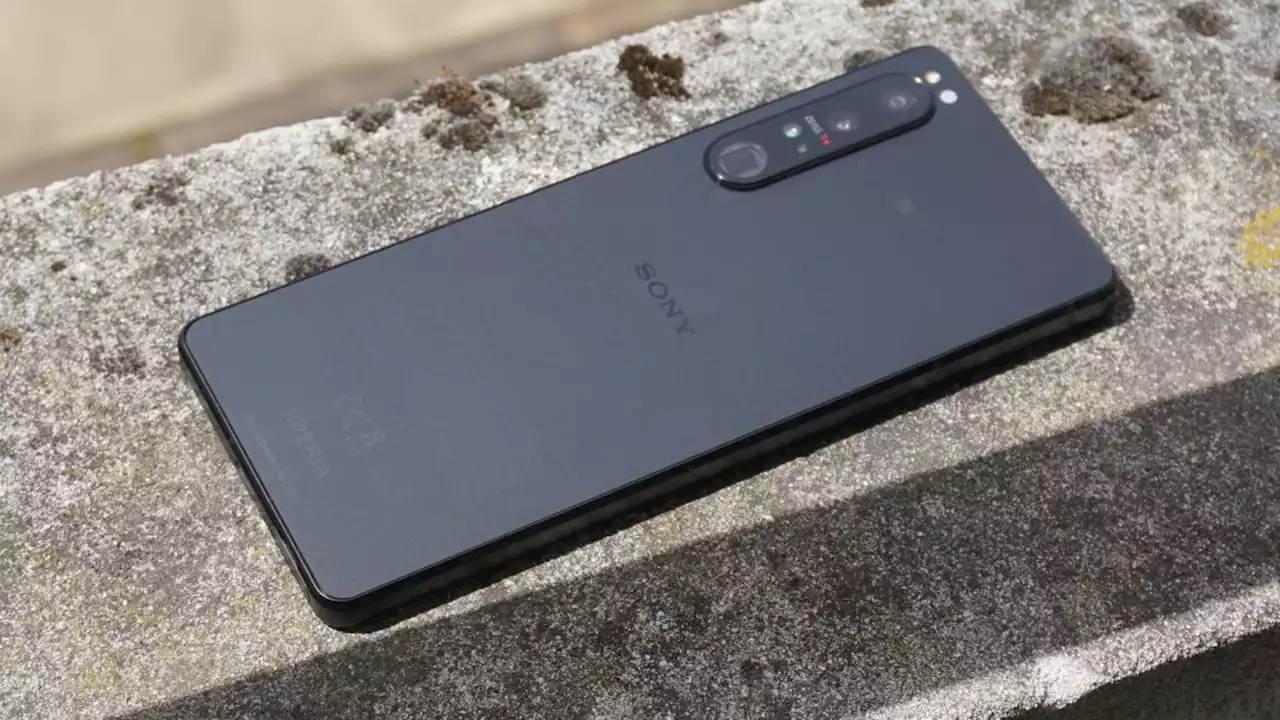 Sony Xperia 1 V might have the same messy release schedule as the Xperia 1 IV