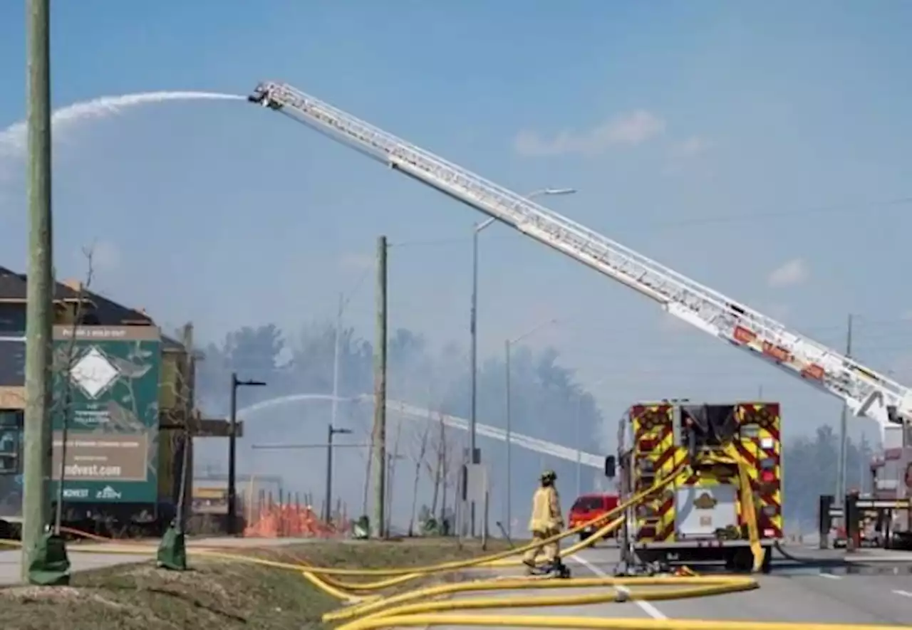 Massive fire engulfs multiple homes under construction in Vaughan