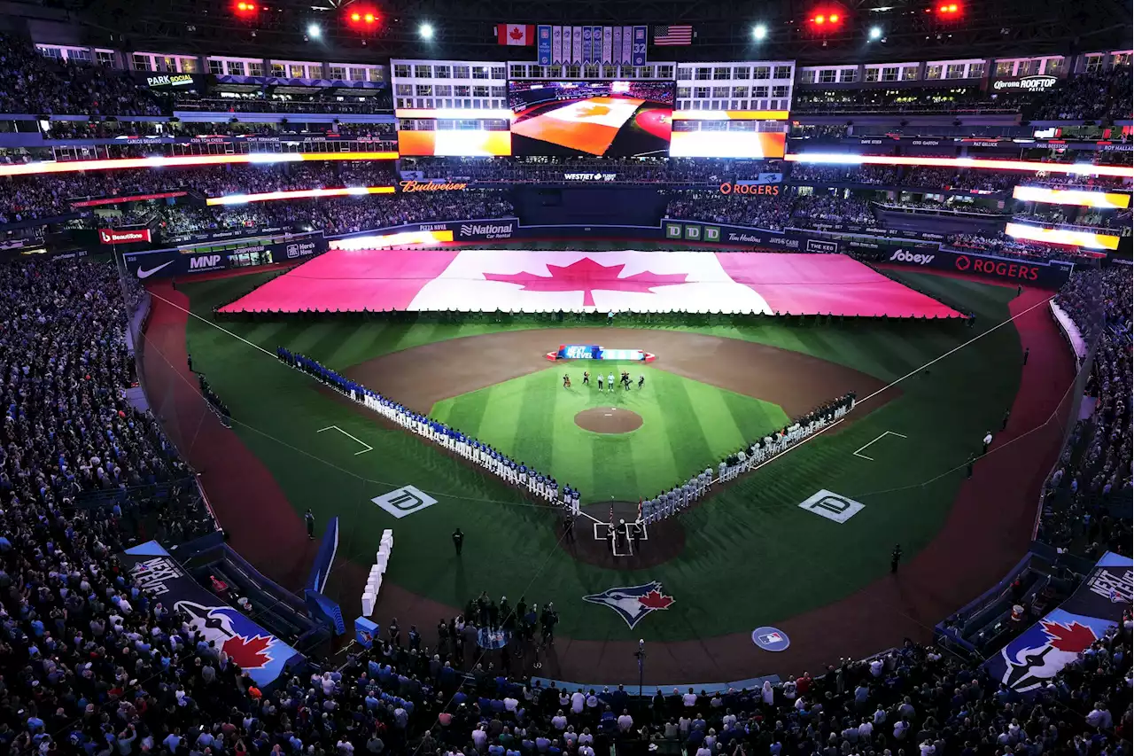 SIMMONS: Poutine hotdog the star of Blue Jays home opener