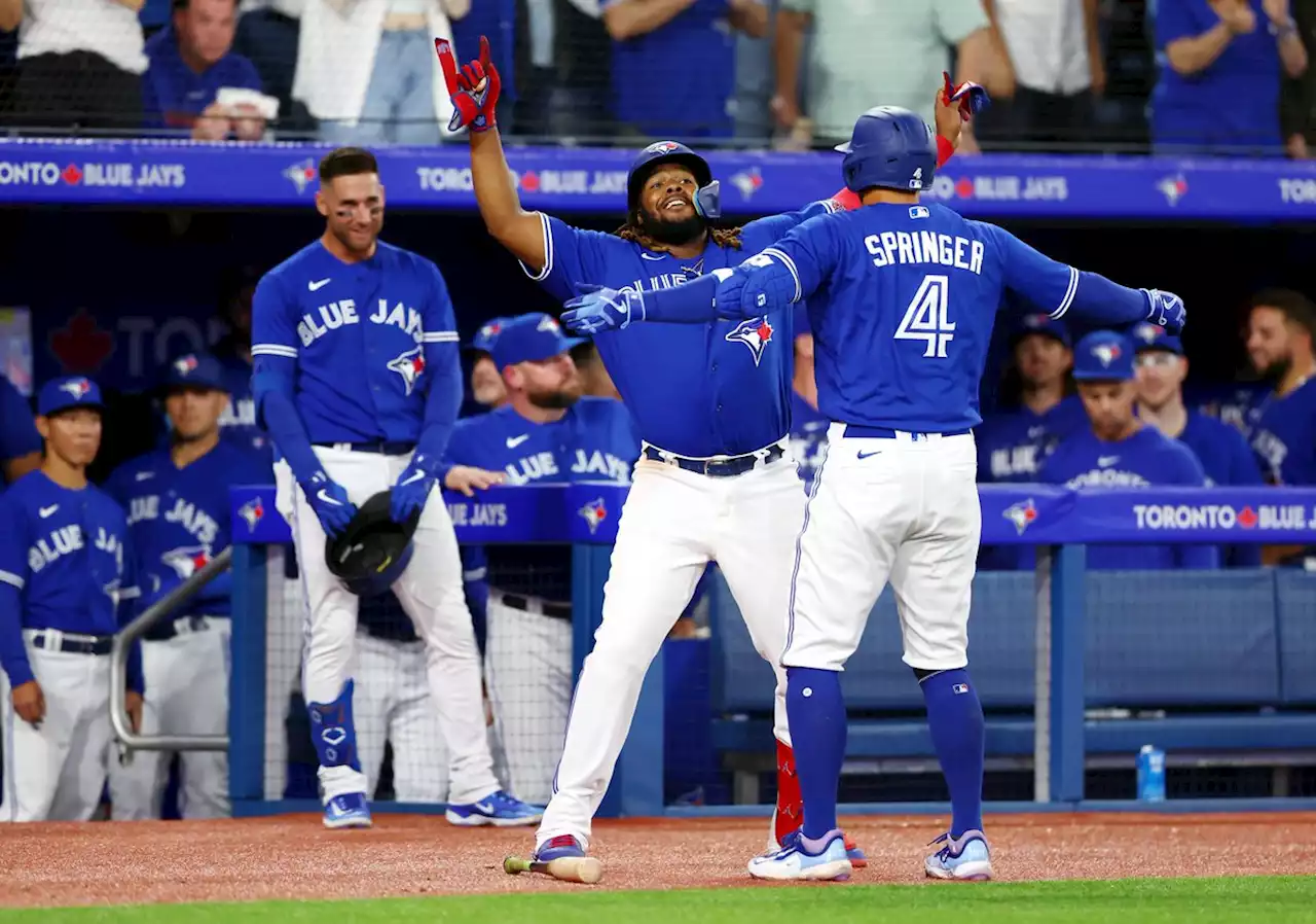 Blue Jays turn into boom Jays in homer-happy home opener