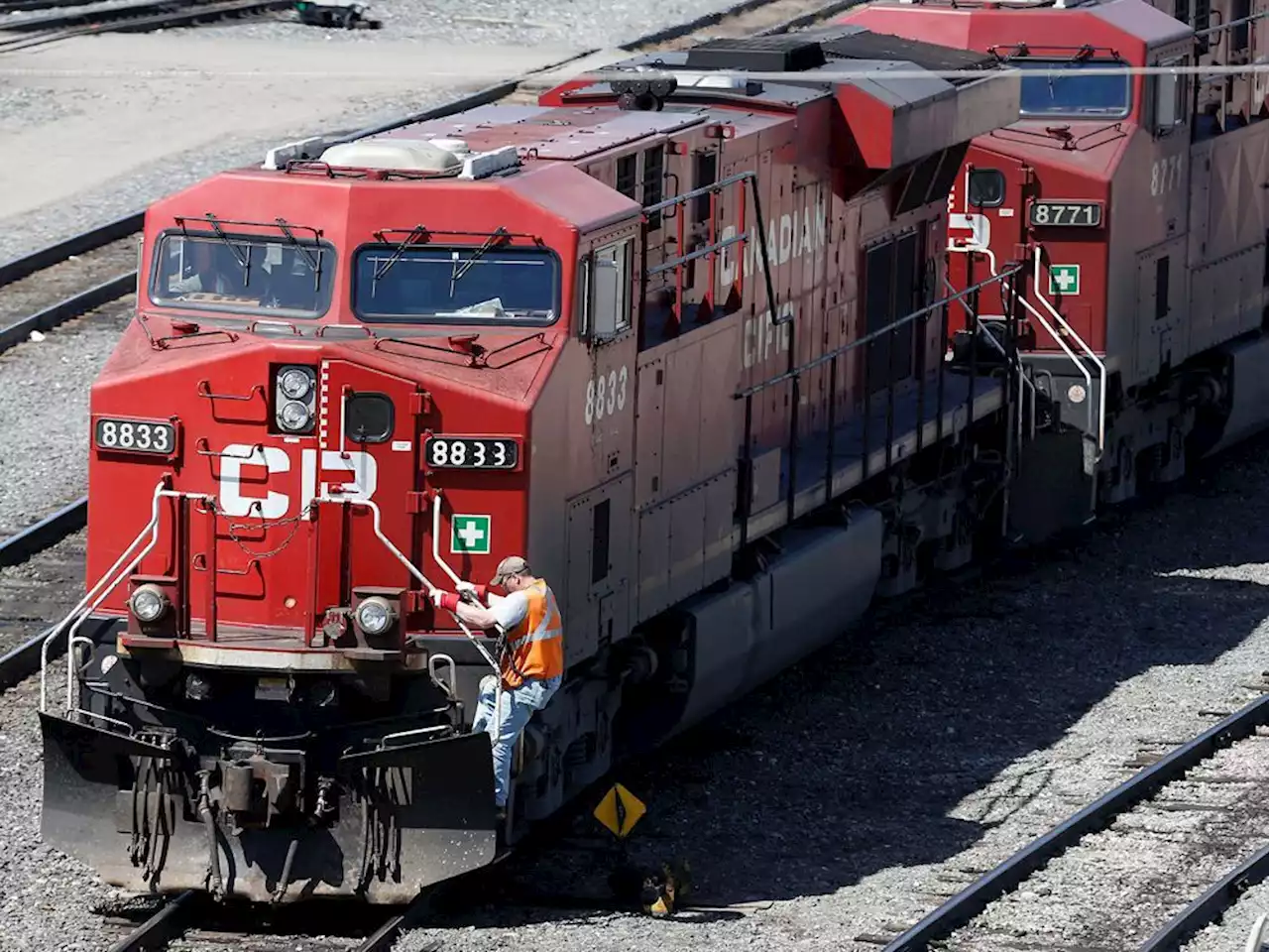 No one hurt, five freight cars derail at CP Rail yard in Metro Vancouver