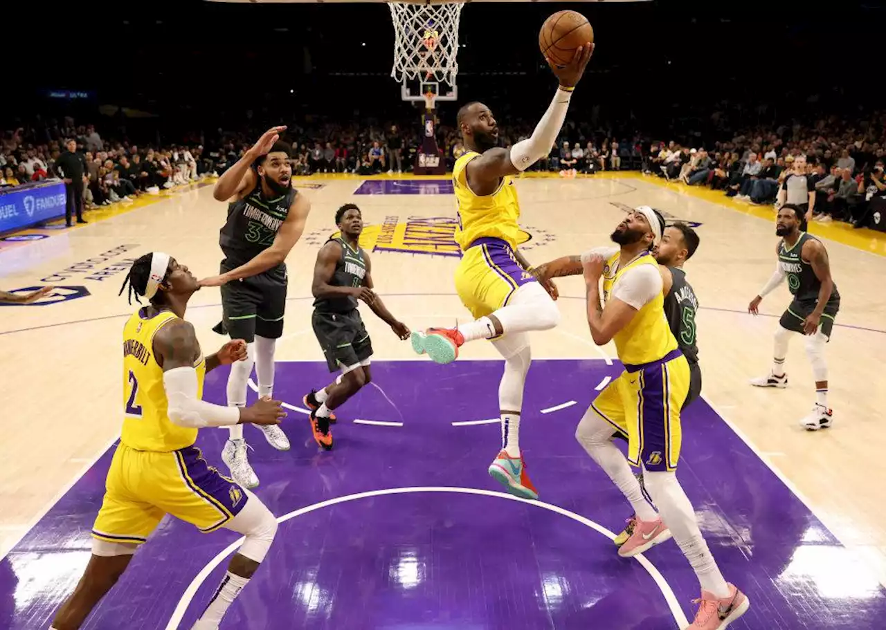 Hasta el último minuto: así clasificaron Los Angeles Lakers a los Playoffs de la NBA