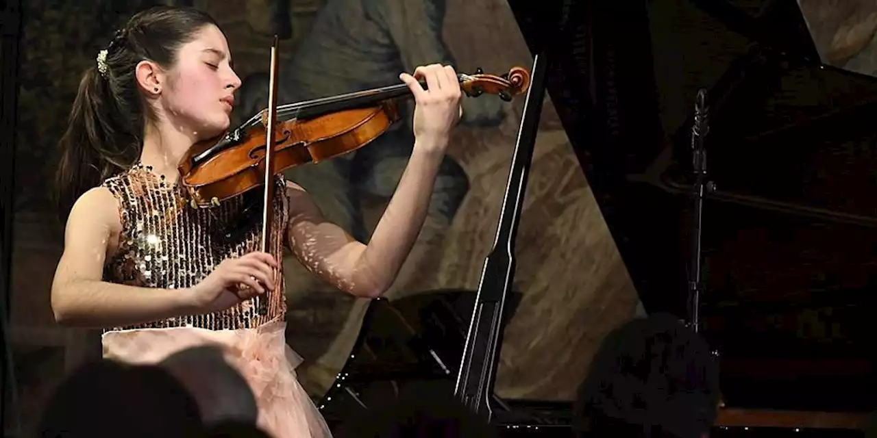 La violinista María Dueñas, de 20 años, premio Princesa de Girona Artes y Letras 2023