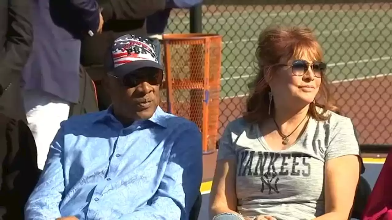 NBA legend Dr. Jay unveils dream basketball court in LI hometown alongside WNBA star Nancy Lieberman