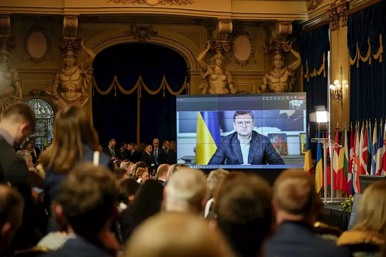 Ukraine stands firm on Crimea, wants Russia out of all areas