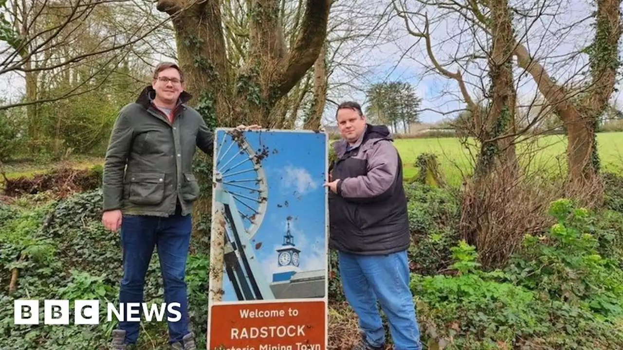 Missing Radstock sign found 150 miles away returned