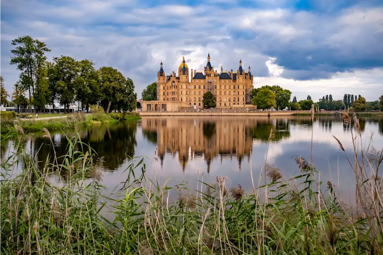 Märchenschloss und Plattenbauten: Warum Schwerin aus zwei Städten besteht