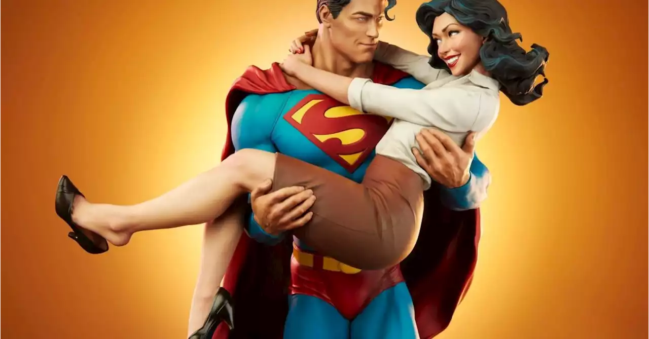 Superman and Lois Lane Take Flight with Sideshow’s Newest Statue