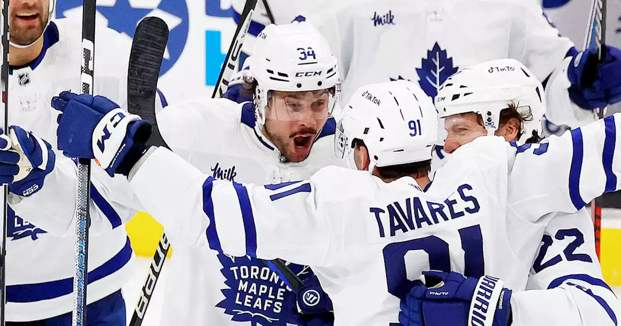 Oddsmakers list Maple Leafs as favourites to beat Lightning in playoff series