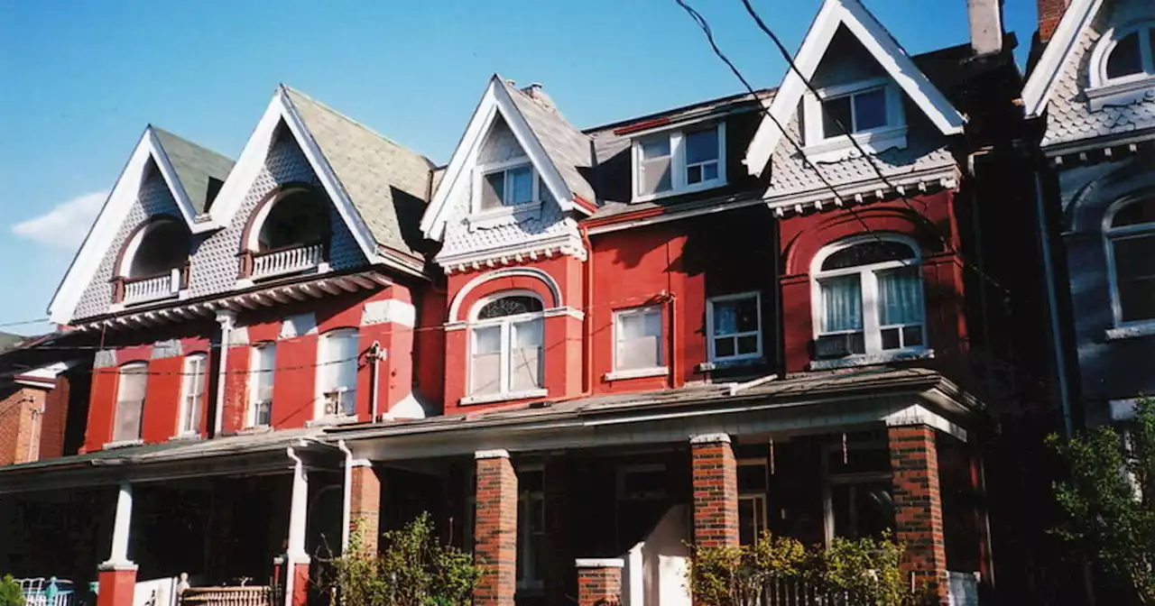 Toronto millennial renters must save years longer than homeowners to retire