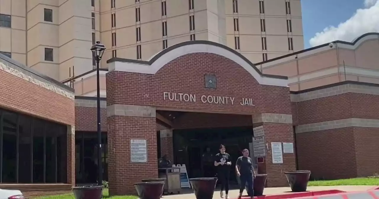 Family's attorney says inmate was 'eaten alive' by bed bugs at Atlanta's Fulton County Jail