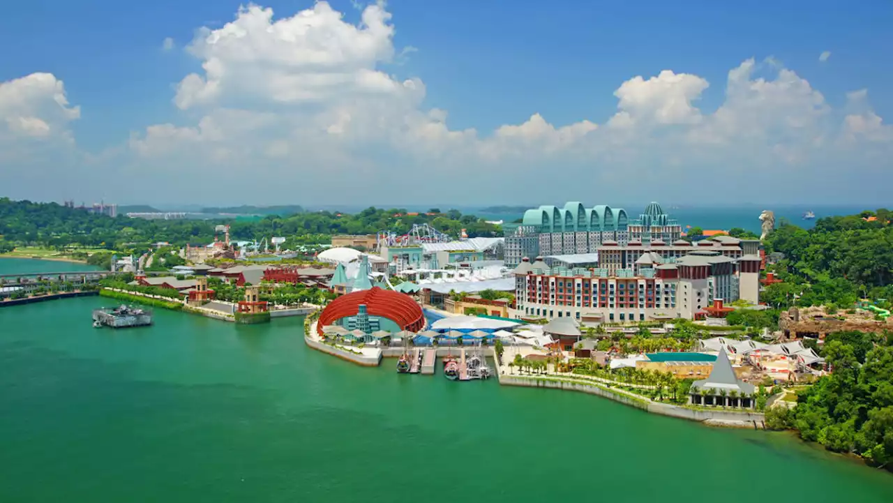 Man accused of molesting two 15-year-old girls in Sentosa wave pool