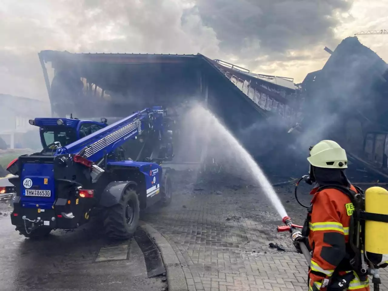 Großbrand zerstört Schreinerei in Simmozheim --- (Cityreport24-Nachrichtenblog)