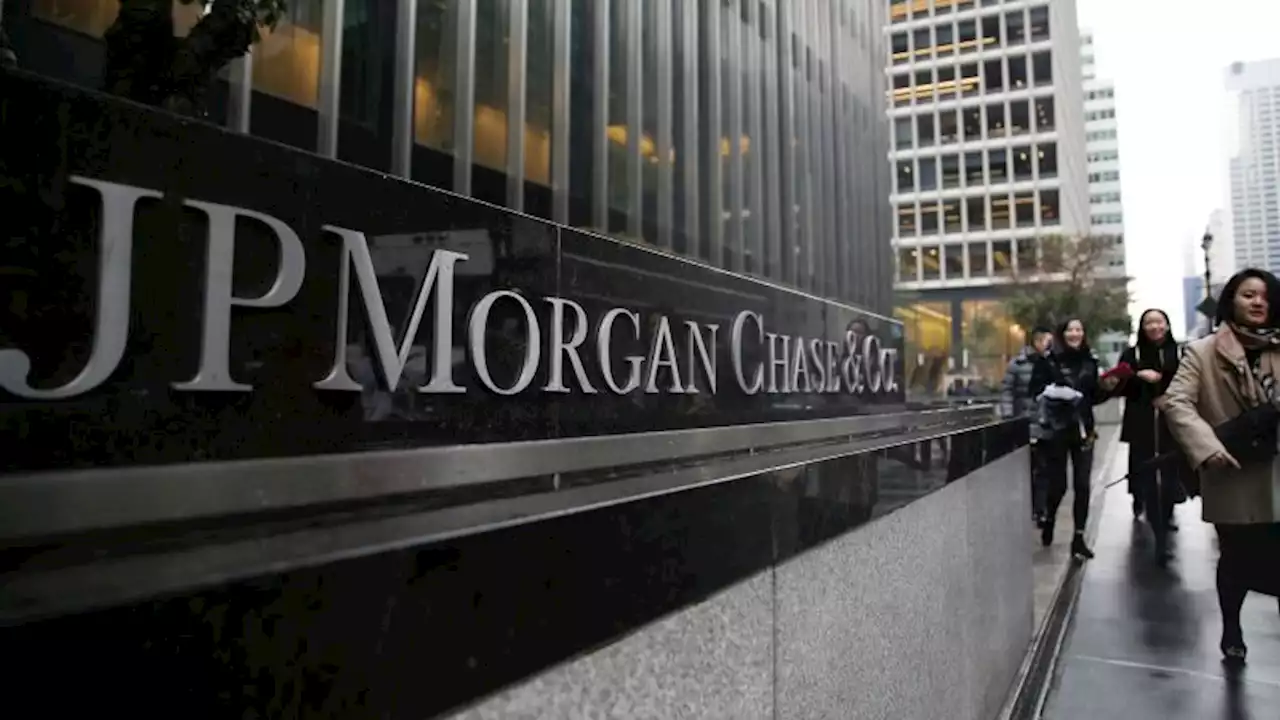 JPMorgan ends remote work for senior bankers | CNN Business