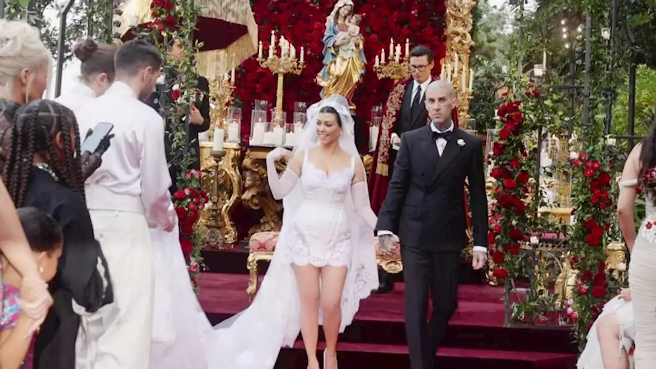 'Till Death Do Us Part: Kourtney & Travis' gives a behind-the-scenes look at their weddings | CNN