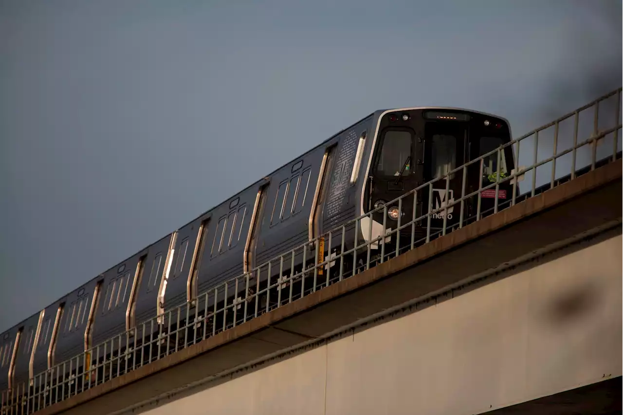 Train Operator No Longer With Metro After They Put Train In Automatic Mode, Ate While Driving