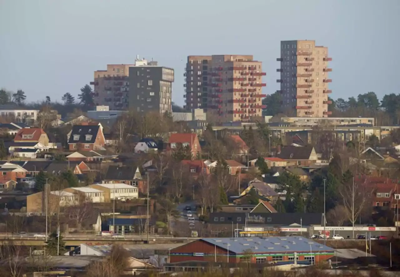 Forårsstemning sætter skub i boligpriserne, men tendensen fortsætter måske ikke året ud