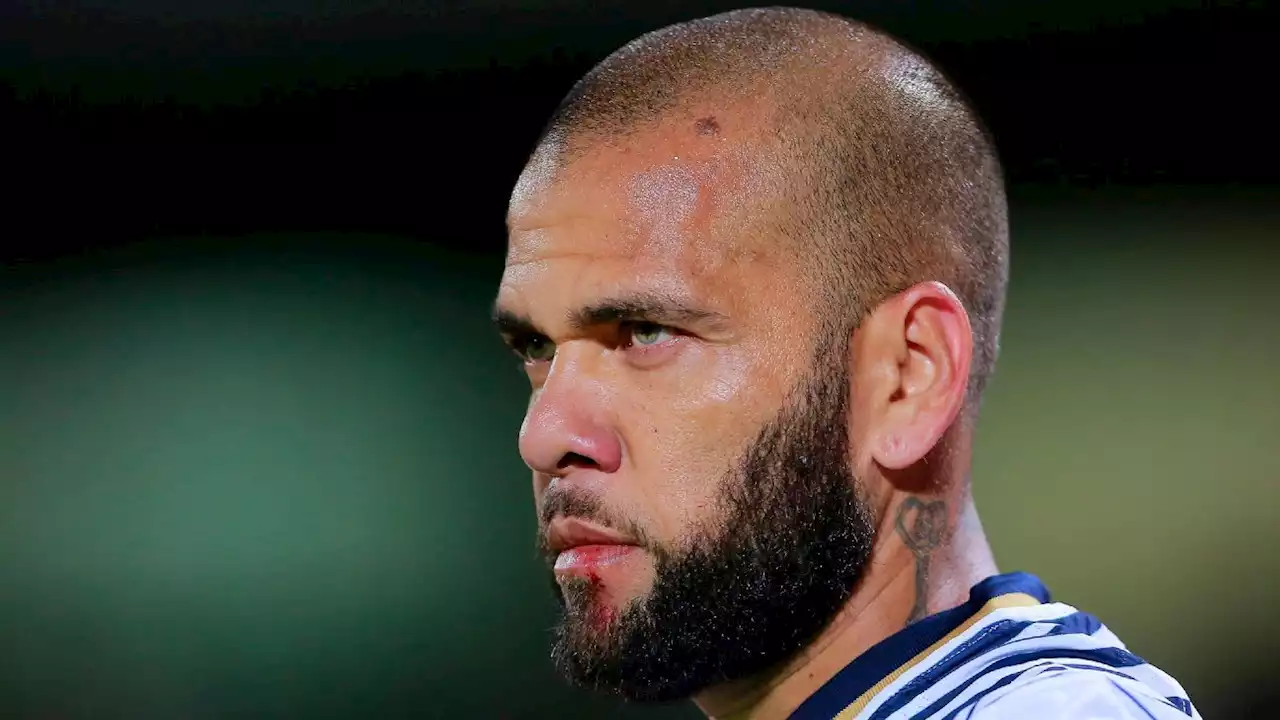 Dani Alves declarará ante la jueza el lunes a petición propia