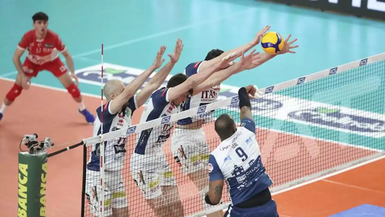 Gara-1 di semifinale: doppio 3-0 per Civitanova e Trento