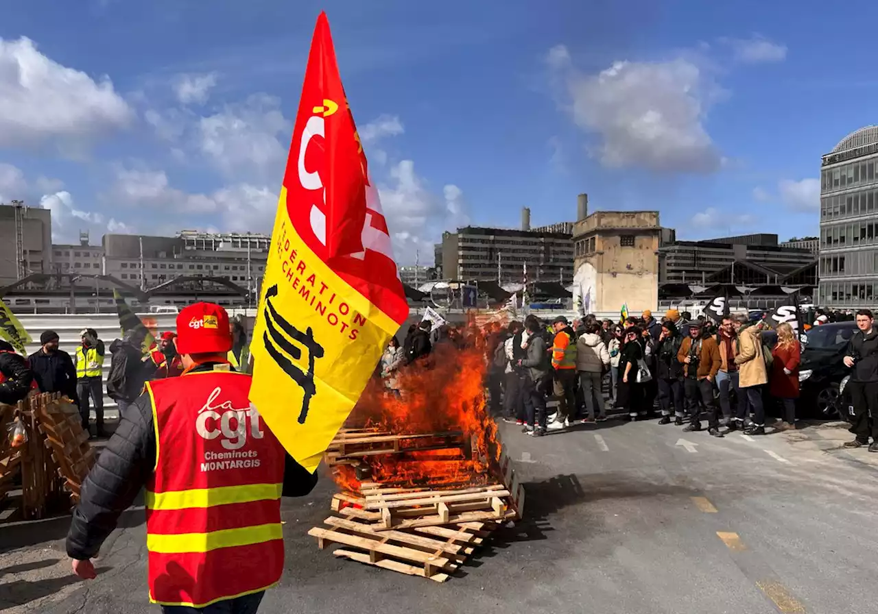 France faces new round of protests ahead of ruling on legality of controversial pension bill