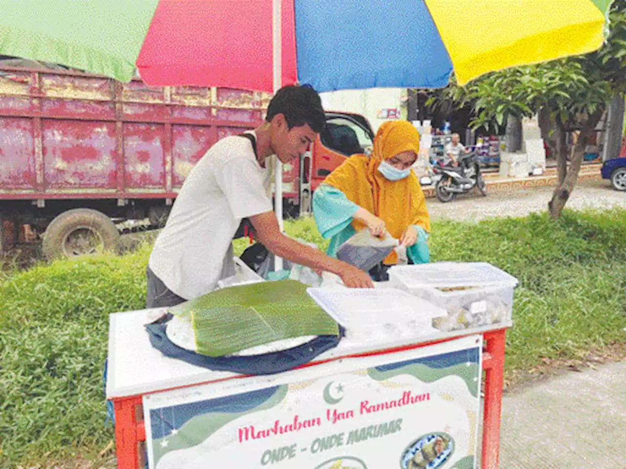 Onde-Onde Enak Disantap Saat Berbuka