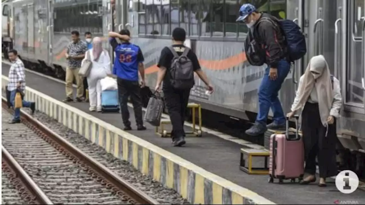 Mudik Naik Kereta Bawa Barang Melebihi Ketentuan Kena Biaya Tambahan, Ini Aturannya