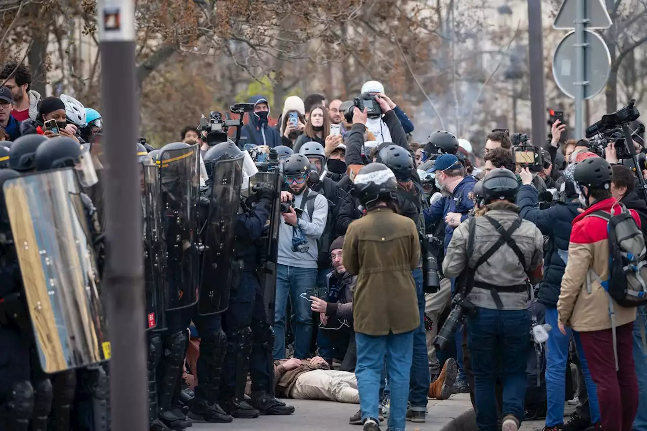 Réforme des retraites 2023 : la « bataille » des images dans les manifestations