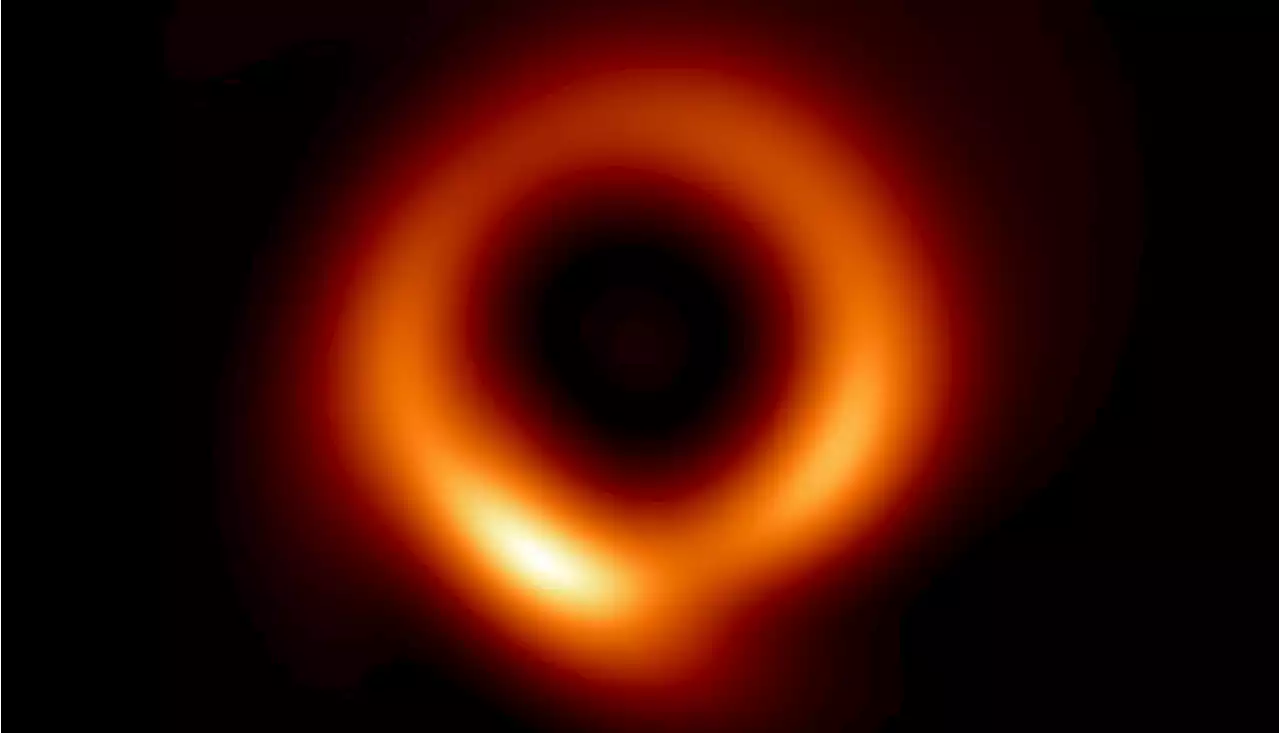 First-ever close-up of a supermassive black hole sharpened to 'full resolution' by AI, and the results are stunning