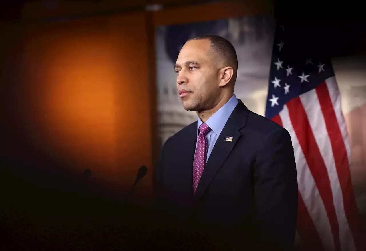 Hakeem Jeffries under fire for defending antisemitic uncle