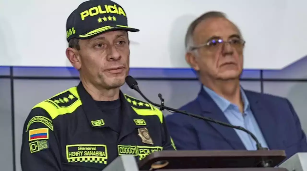 ¿Por qué salió el general Henry Sanabria de la dirección de la Policía Nacional?